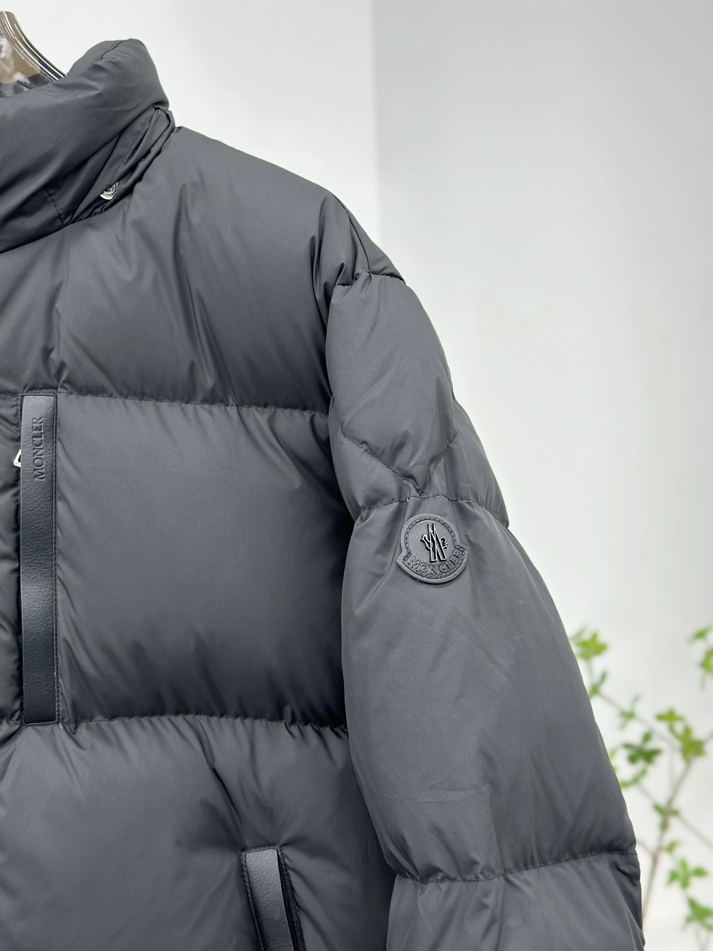 wg.luxury- 7o9385r down jacket 2Colour item:E-F000H2530-2